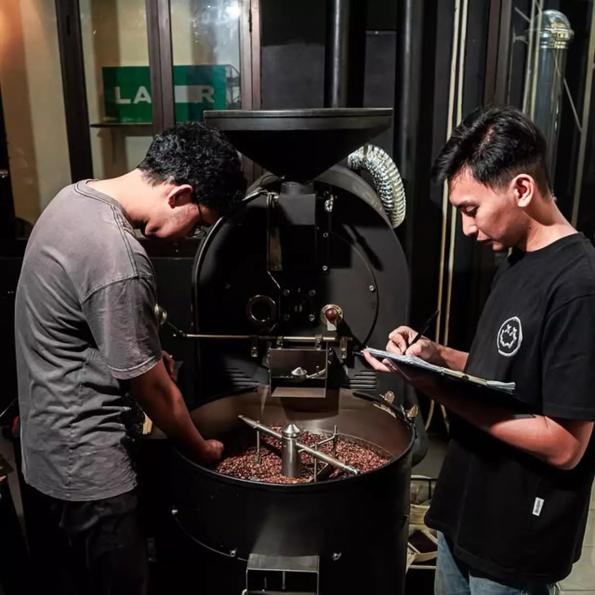 7. Cari Roastery dengan Layanan Pelanggan yang Baik